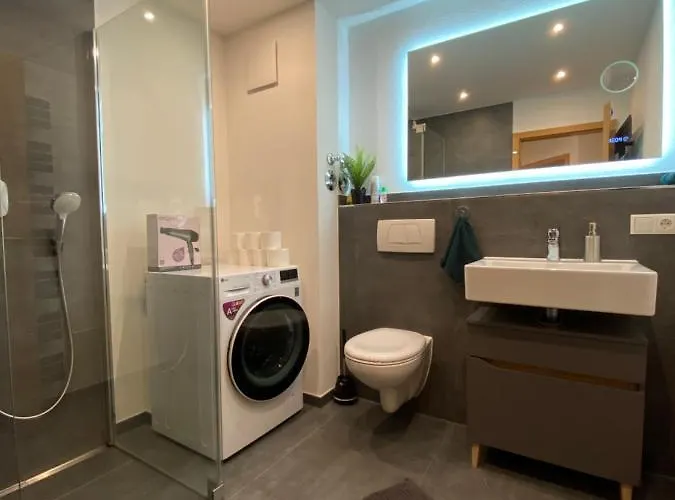 Morehome Sonnenterrasse & Heimkino Switch 2 Миндельхайм